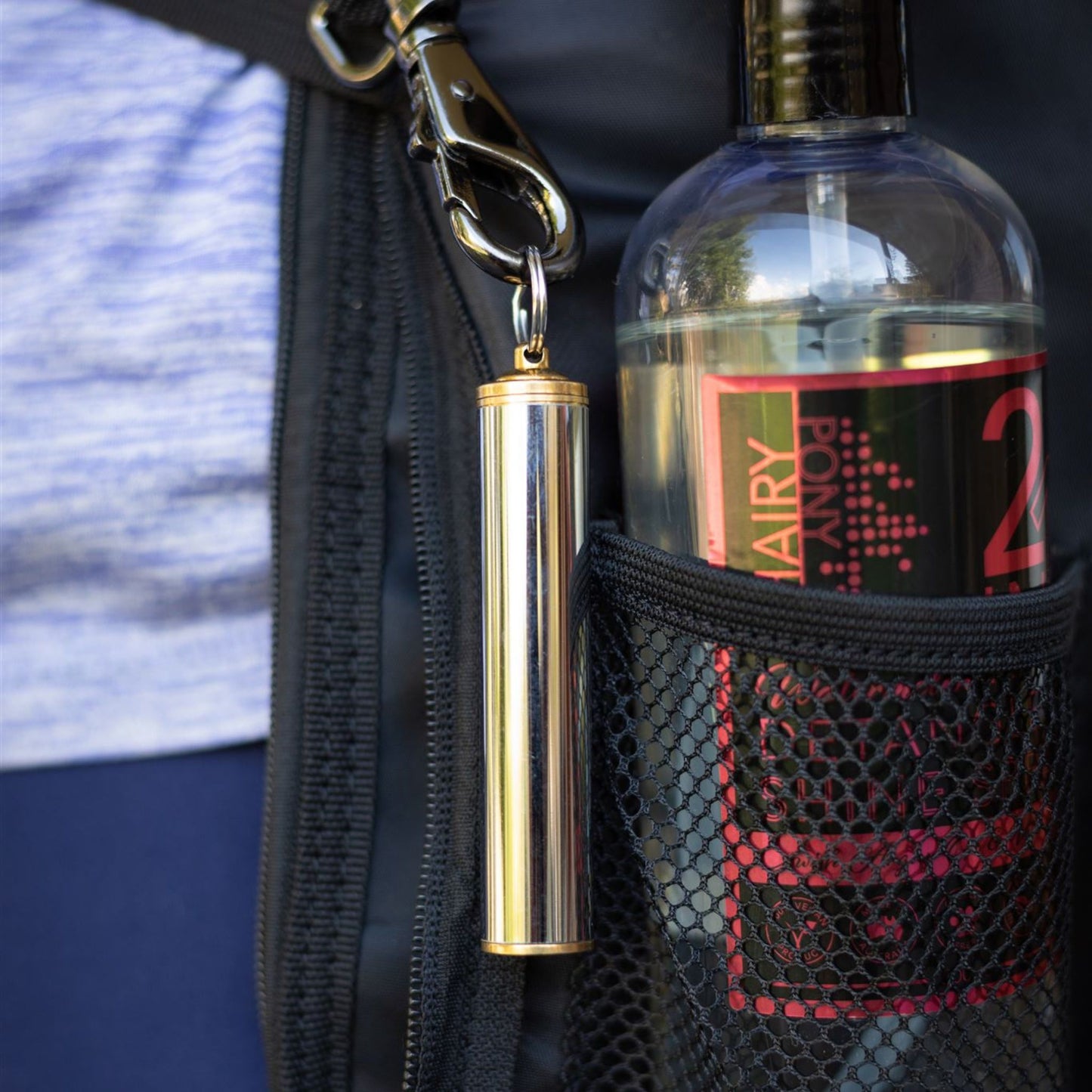 Needle Container and 2 Needles