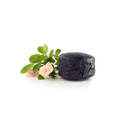 The Hairy Pony Purple Toner Shampoo Bar on a white background.